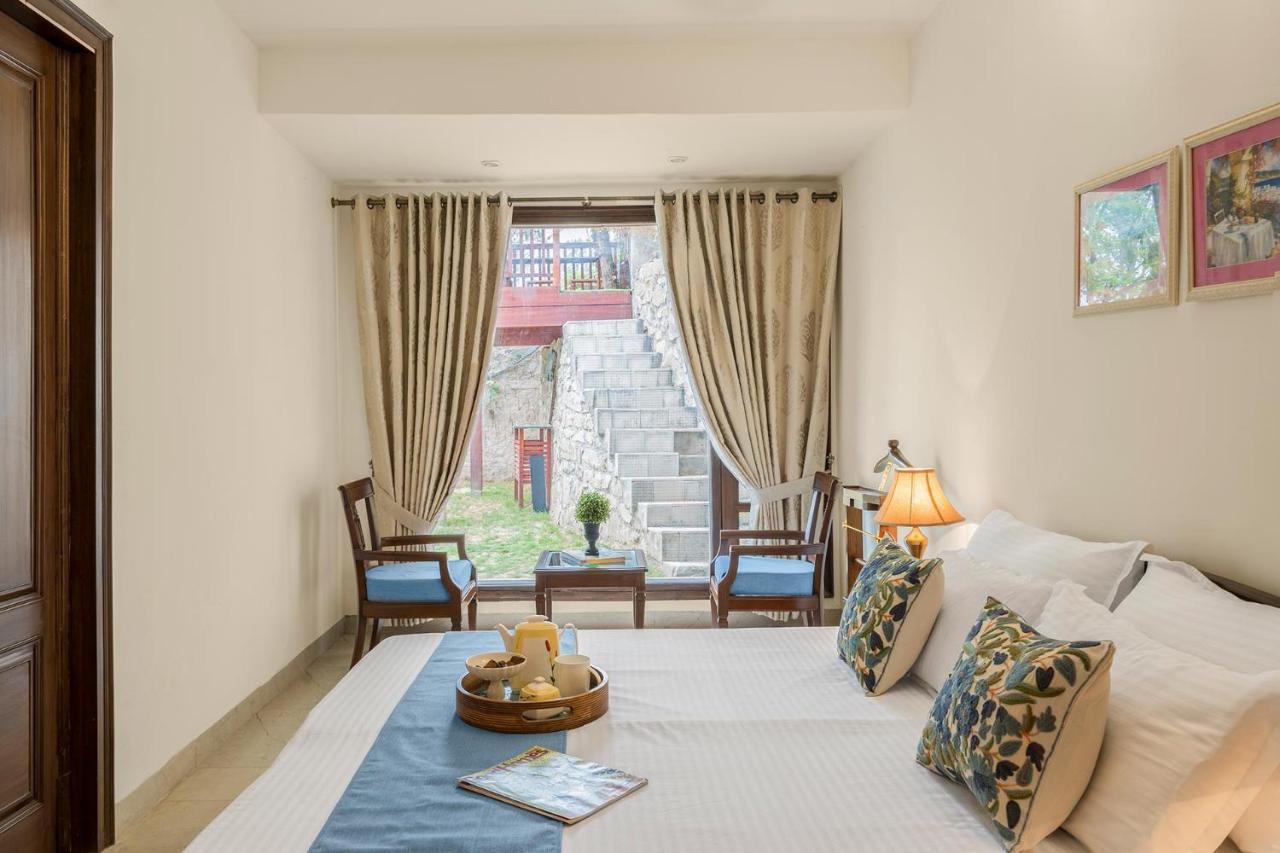 Stayvista At Bellevue With Outdoor Jacuzzi كاساولى المظهر الخارجي الصورة